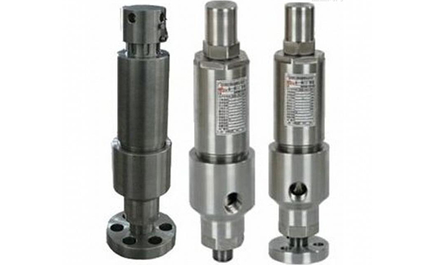 AY42H、YA802Y安全溢流閥實(shí)物圖2 AY42H、YA802Y安全溢流閥實(shí)物圖2